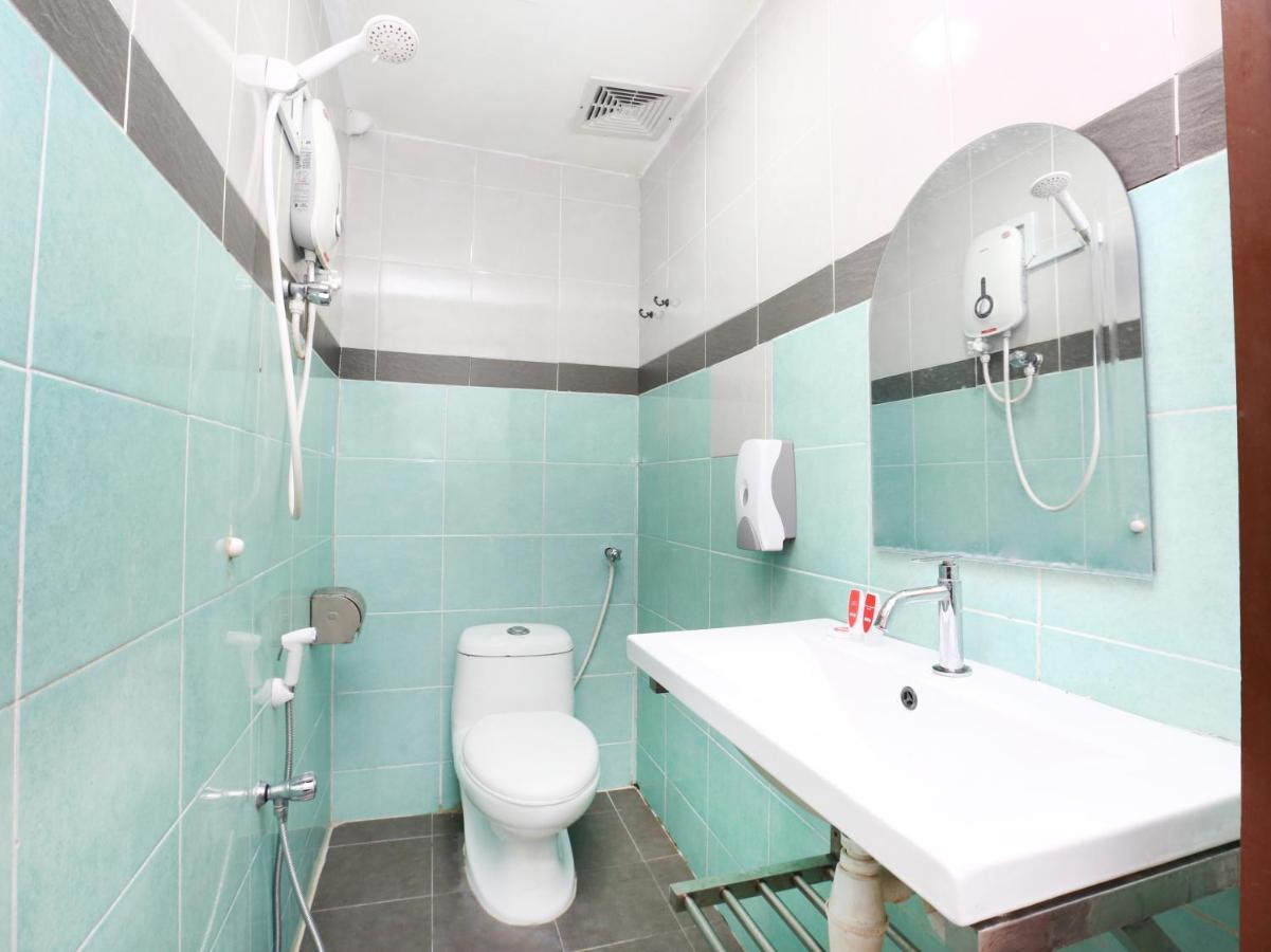 โอโย 89452 เบสต์ อีสเทิร์น โฮเต็ล Hotel โกตาบารู ภายนอก รูปภาพ